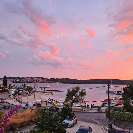 Apartman Simac Okrug Gornji Traù Esterno foto